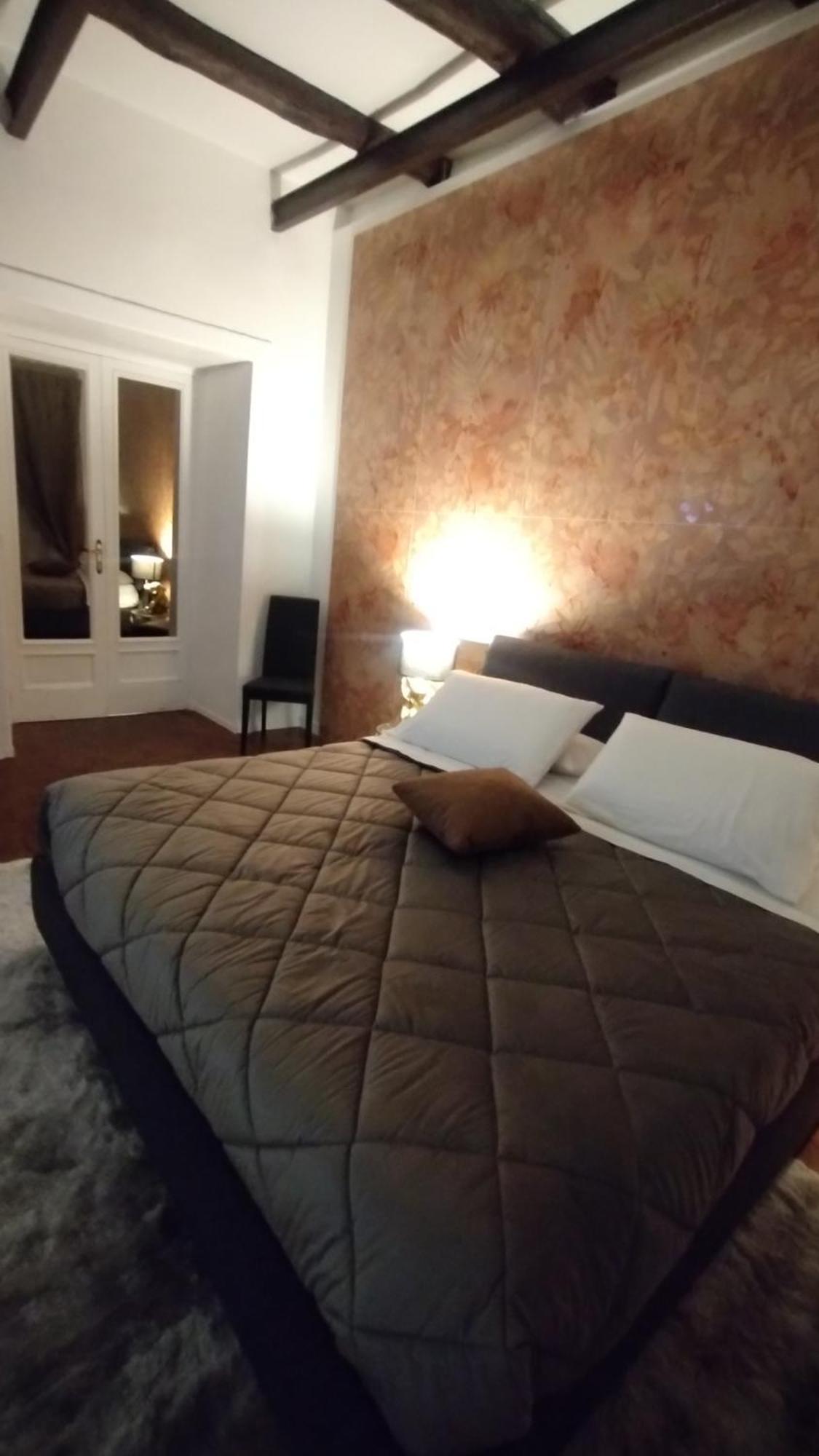 Plebiscito Aparthotel Napoli